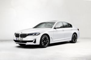 BMW 540i Luxury Line 2020 года  (WW)